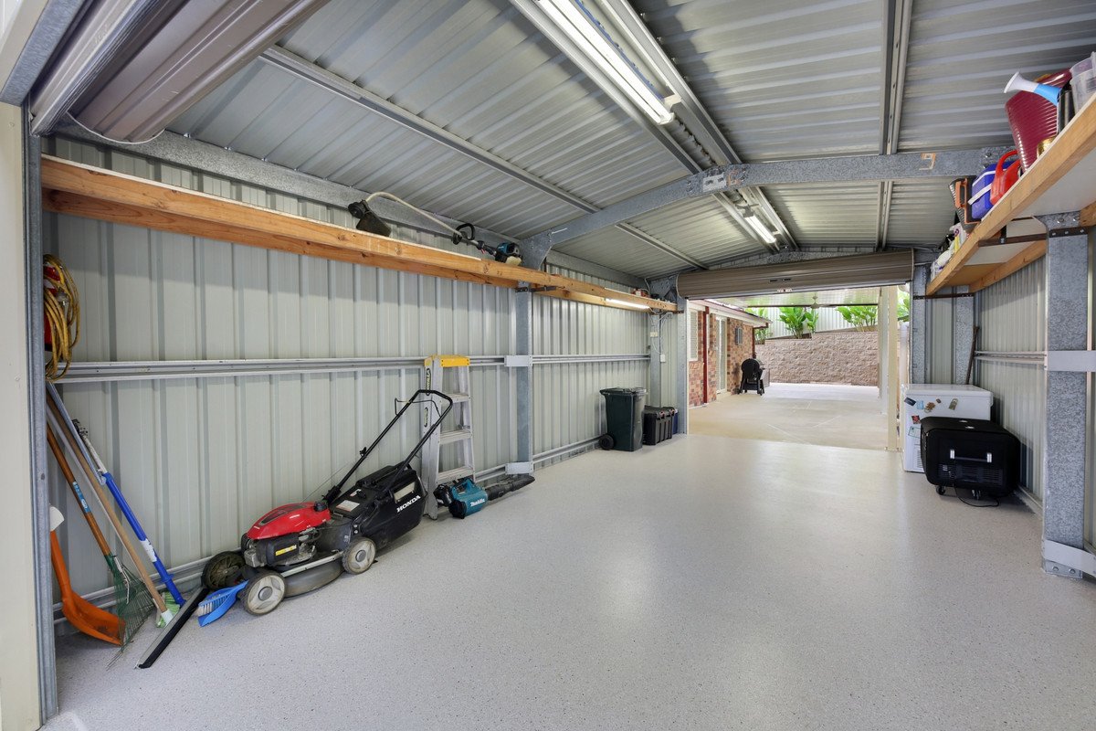 1 Cowell Drive Burleigh Heads 26