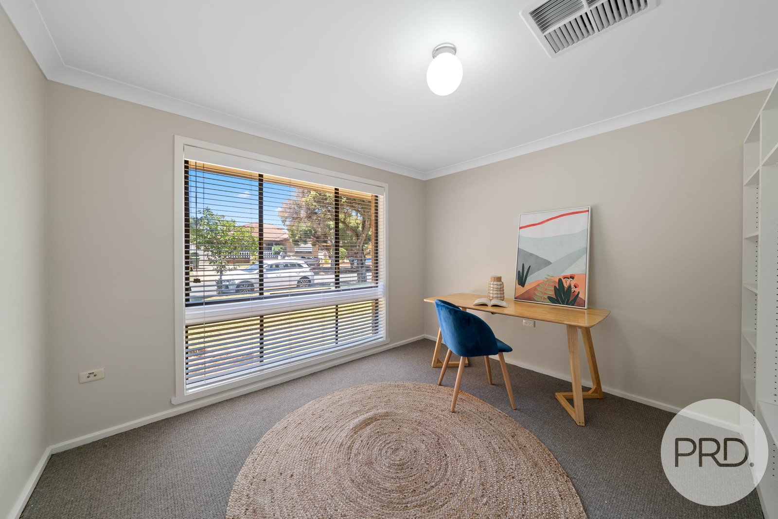 1 Coyne Street MOUNT AUSTIN 8