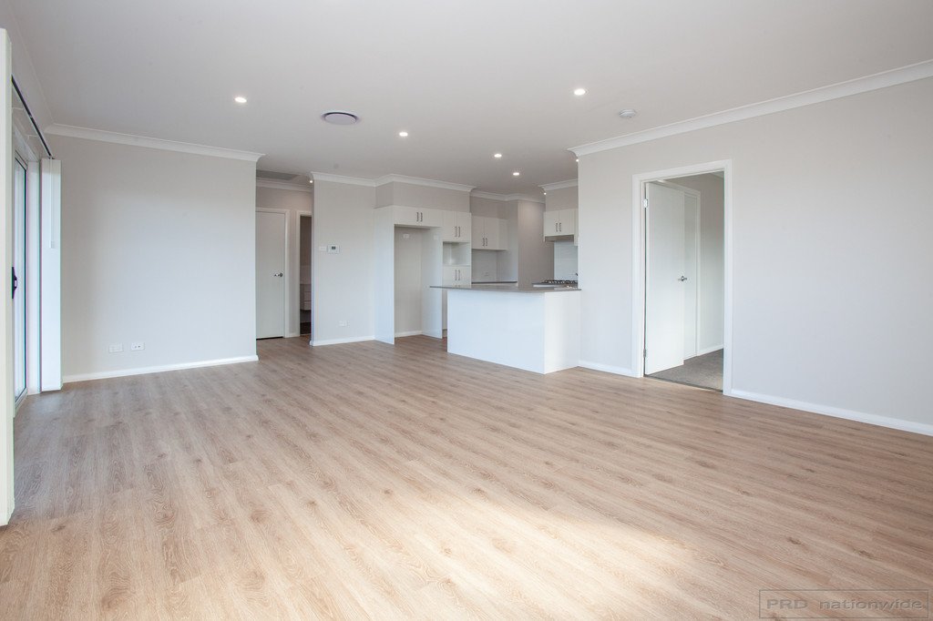 1 Croft Close THORNTON 8