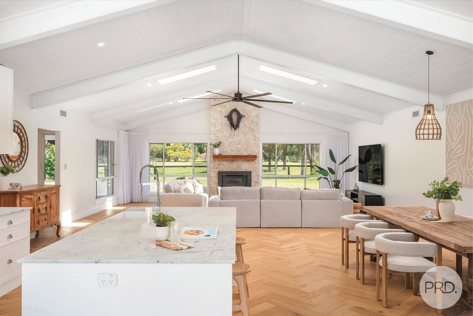 1 Cromarty Lane BOBS FARM 4