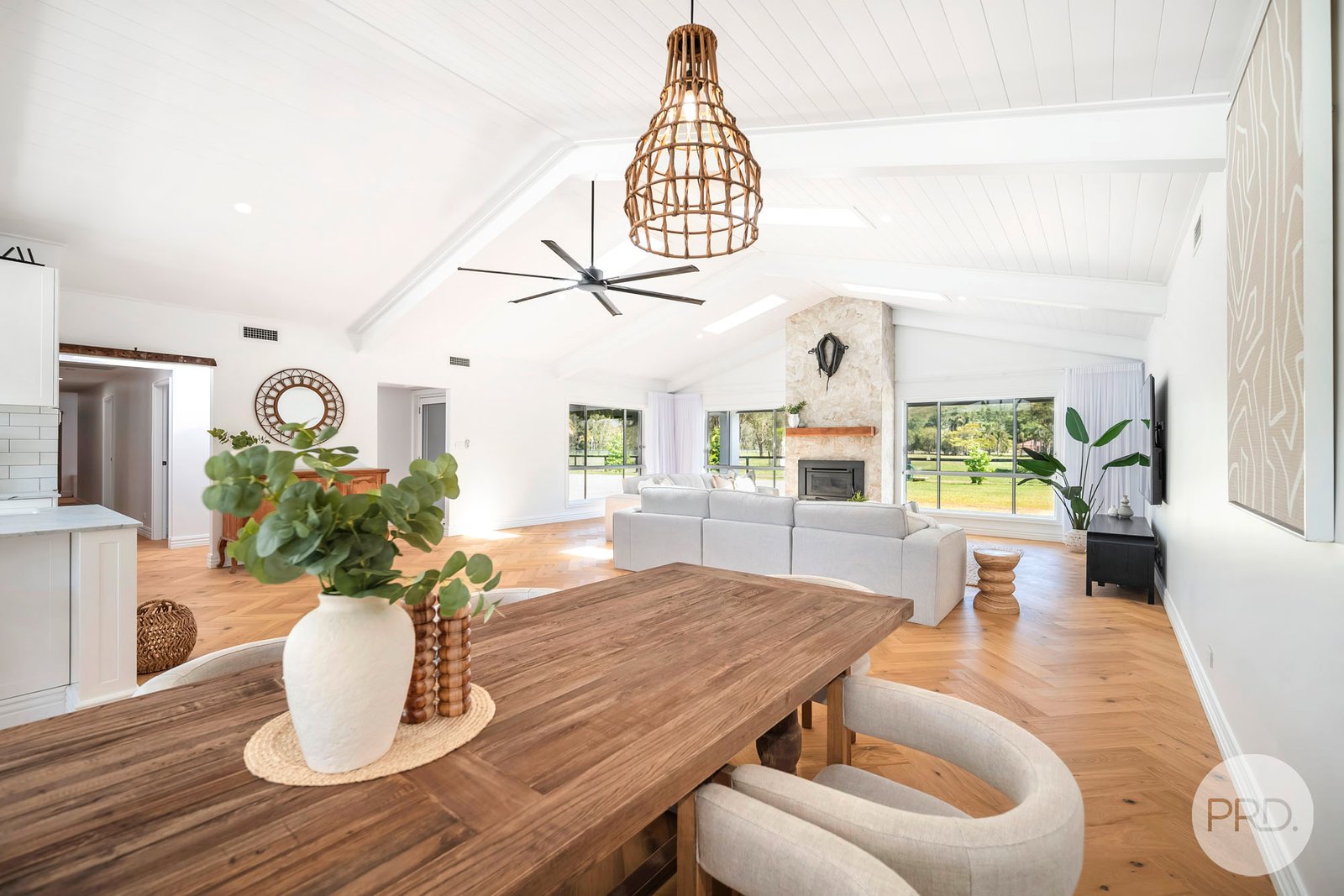 1 Cromarty Lane BOBS FARM 14