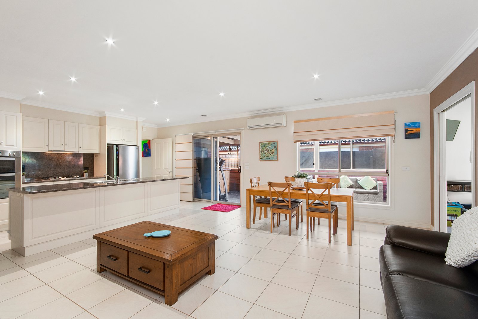 Gallery: 1 Curdie Place