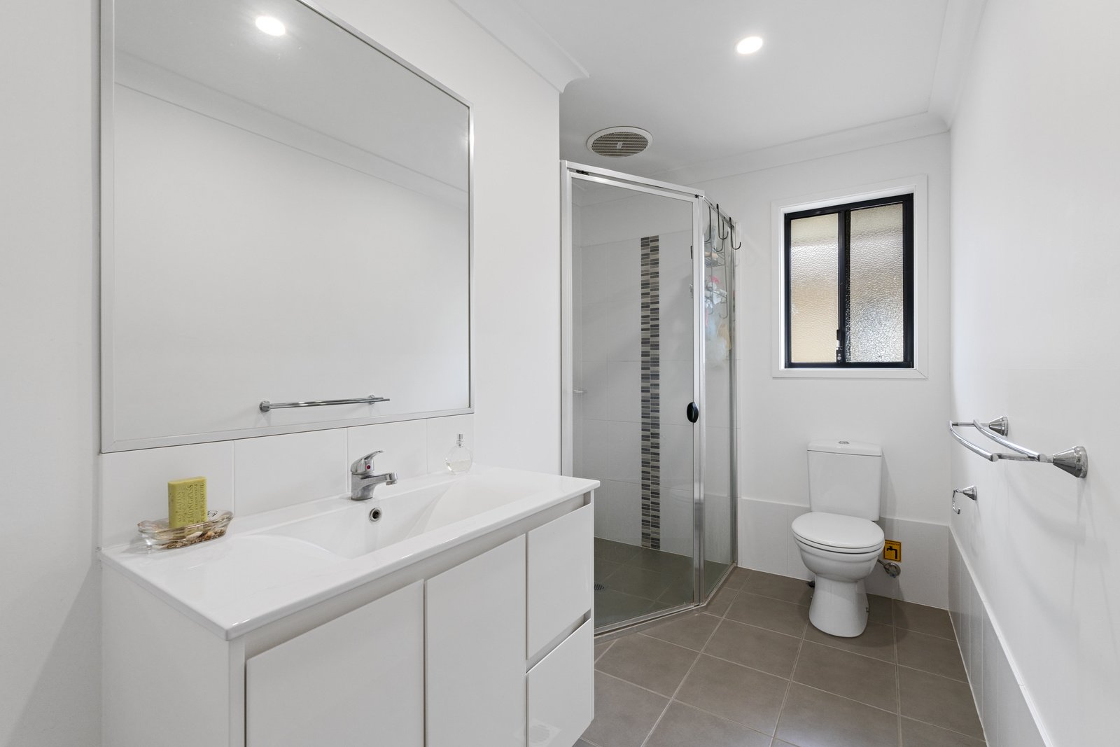 1 Dalton Street TERRANORA 10