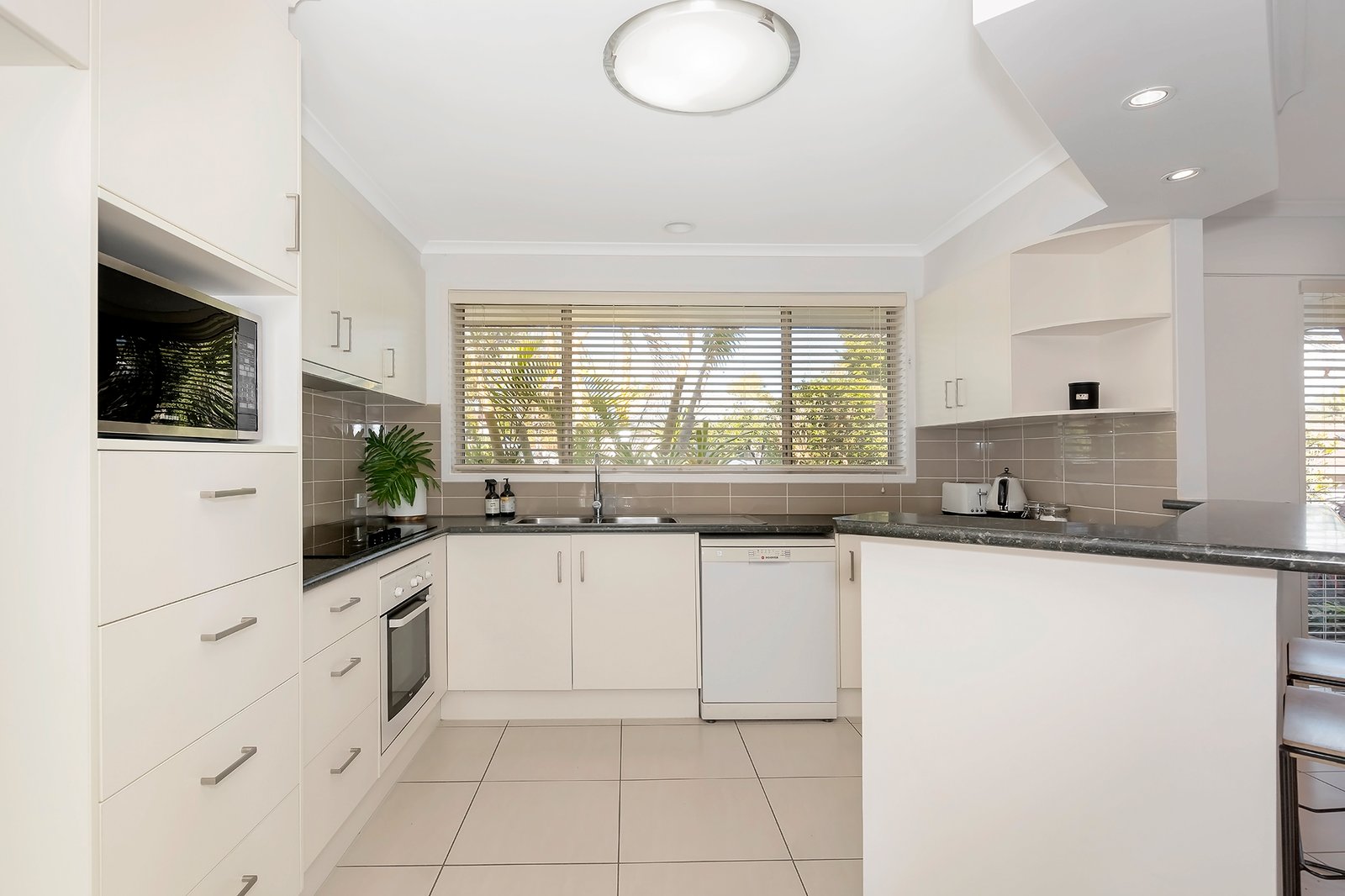 1 Dandenong Terrace ROBINA 6
