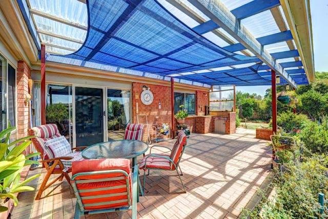 1 Danehill Court INVERMAY 12