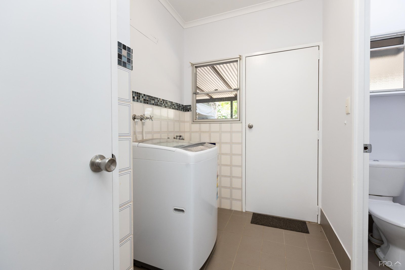 1 D'Antoine Street BROOME 24