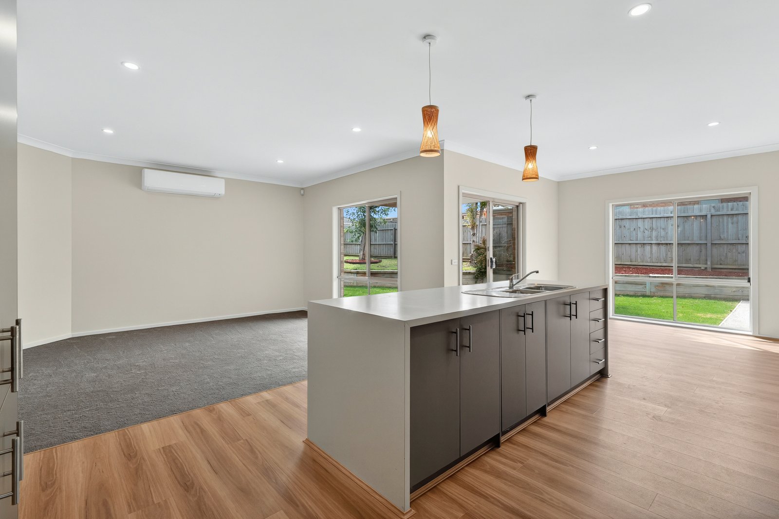 Gallery: 1 Darriwell Drive