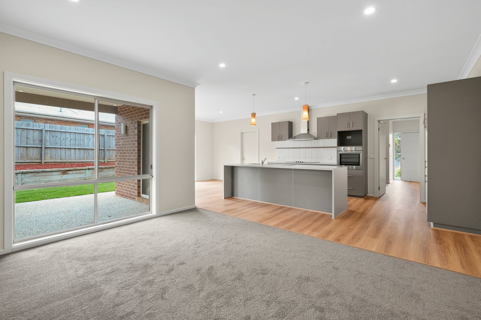 Gallery: 1 Darriwell Drive