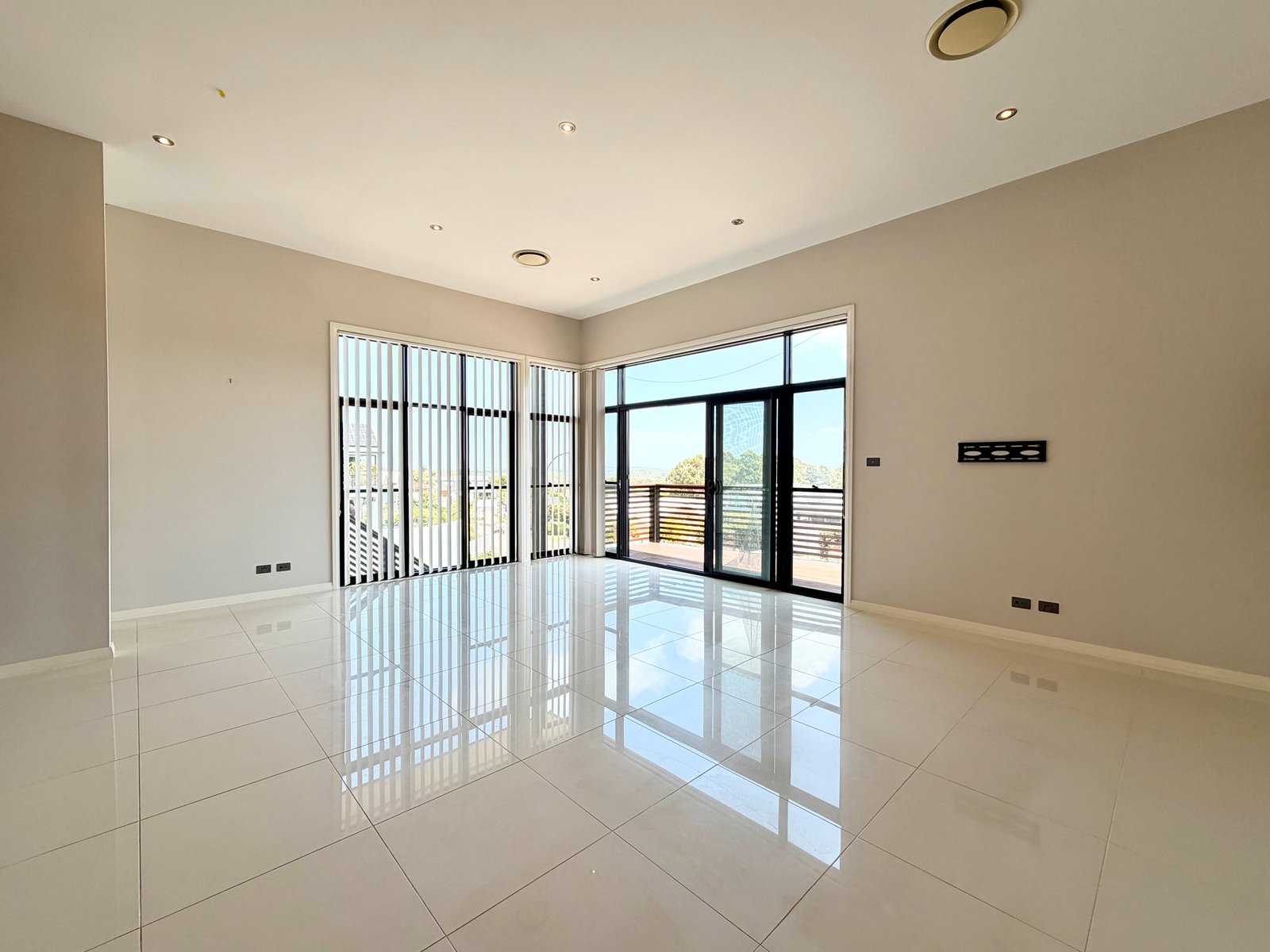 1 Dart Place CORLETTE 11