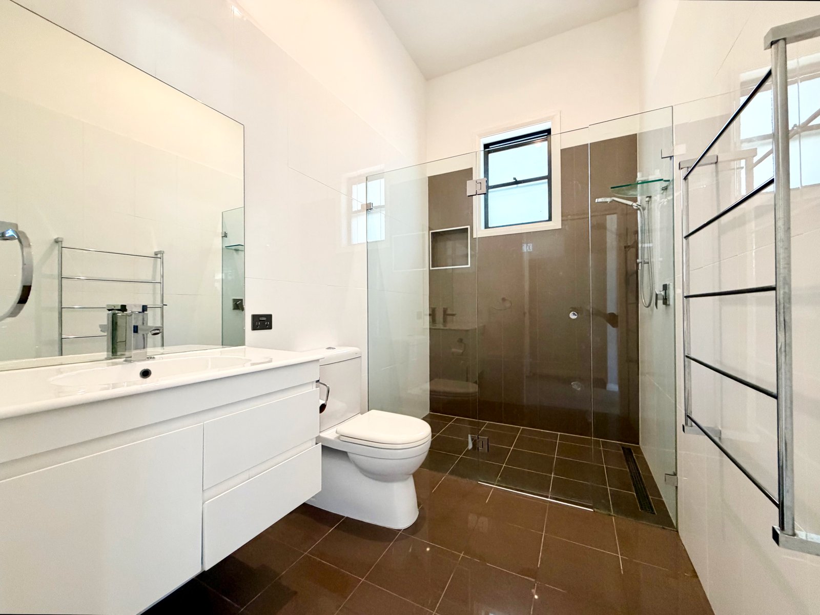 1 Dart Place CORLETTE 16