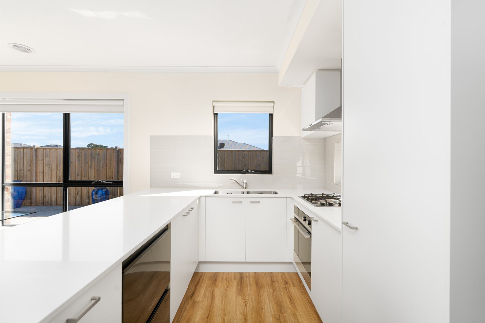 Gallery: 1 Darter Way