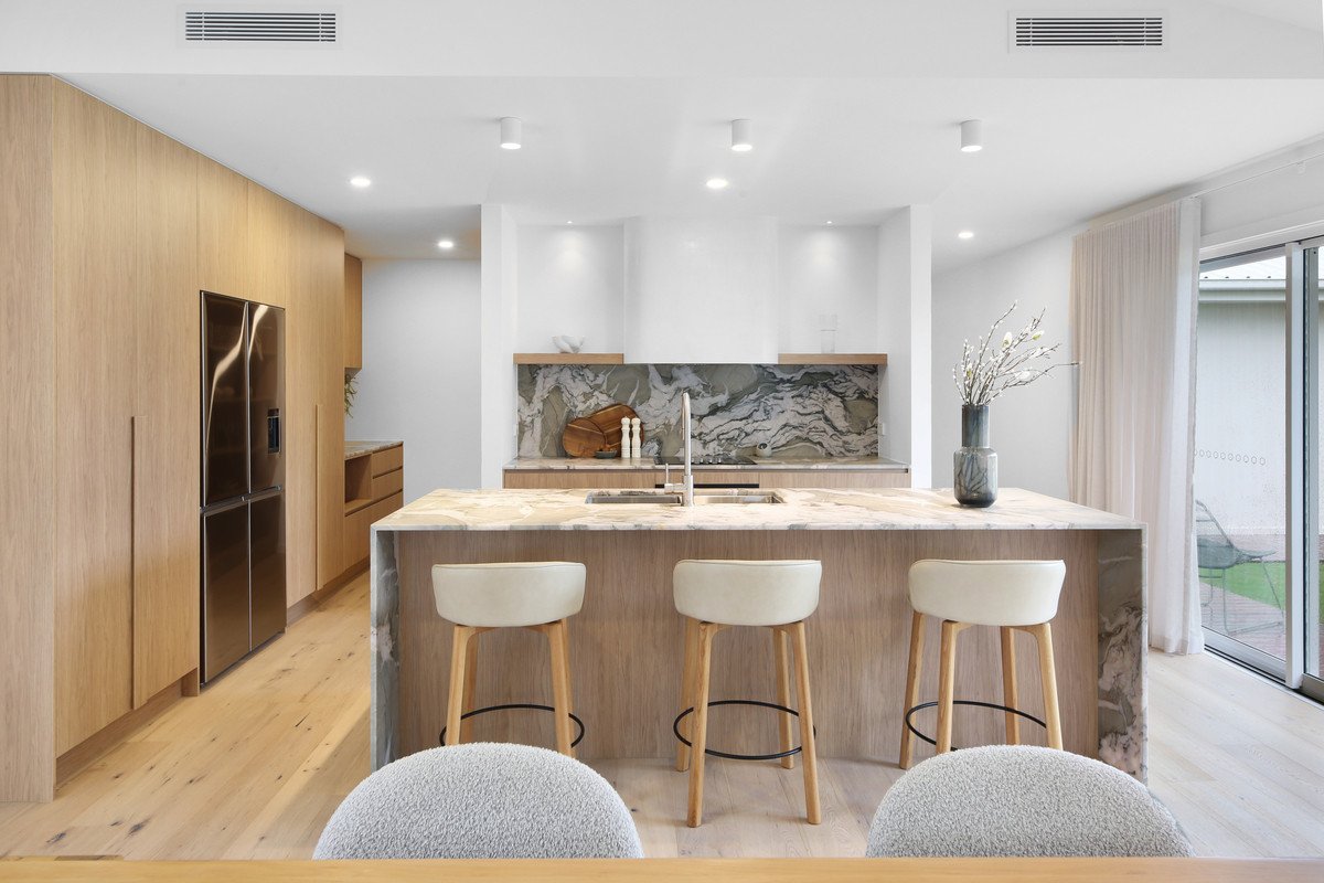 1 David Court Miami 7