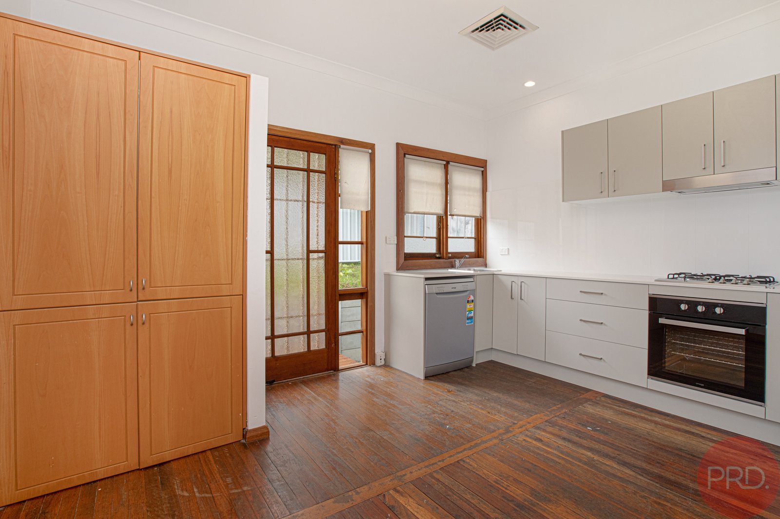 1 Dee Street RUTHERFORD 5