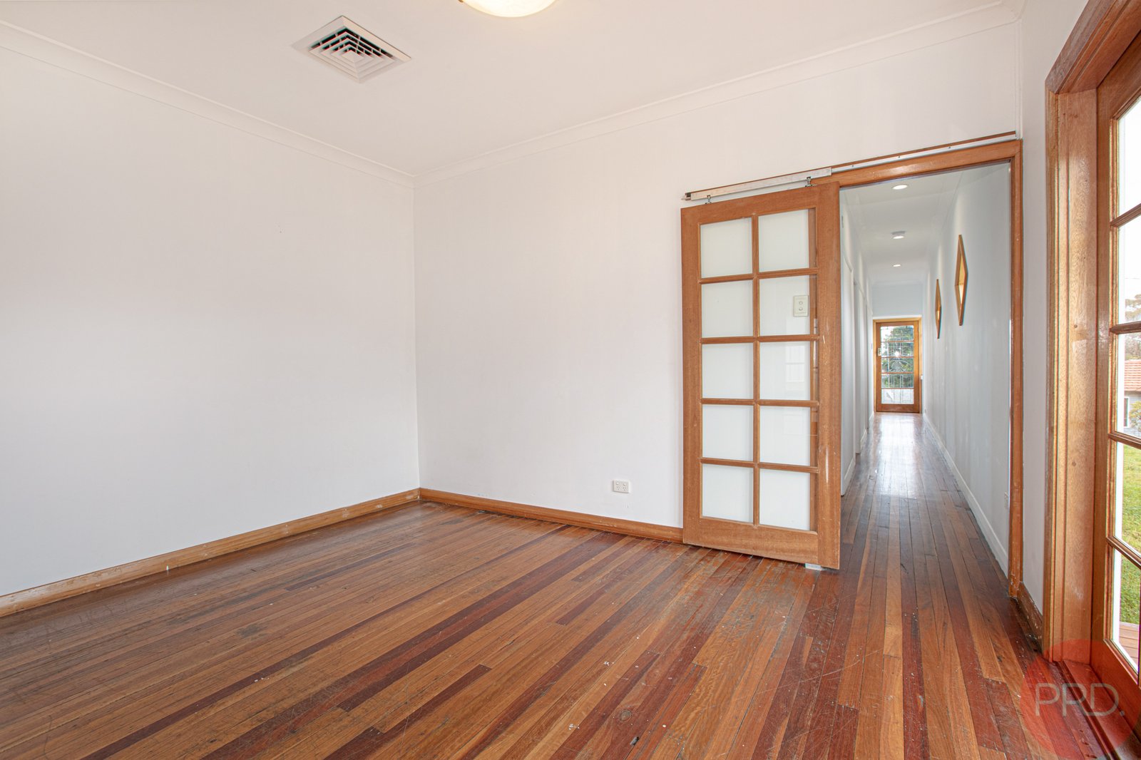 1 Dee Street RUTHERFORD 14