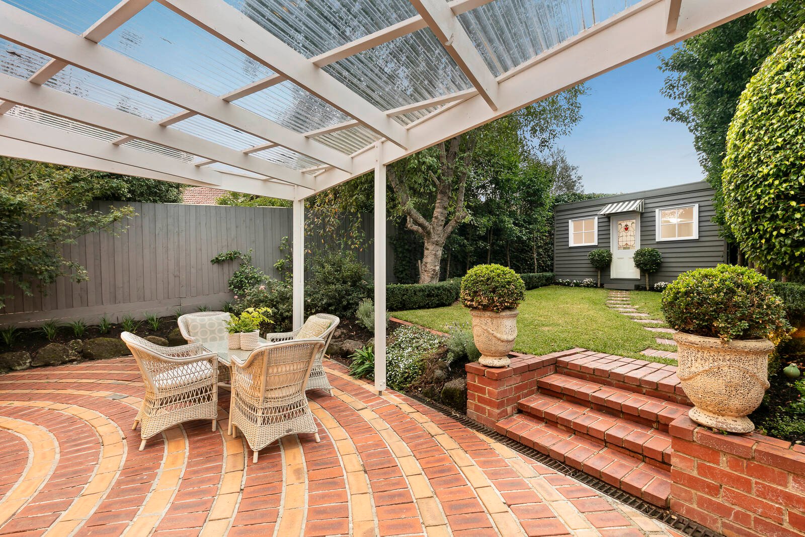 Real Estate and Property in 1 Denman Avenue, Glen Iris, VIC