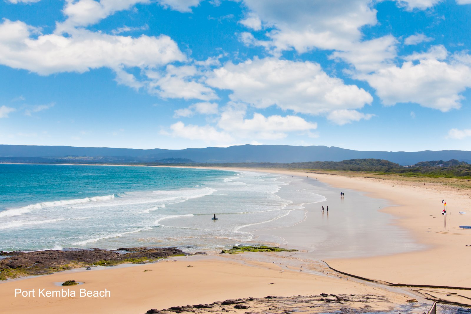 1 Derowie Crescent LAKE HEIGHTS 10