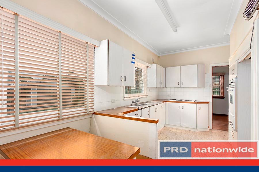 1 Diana Avenue ROSELANDS 5