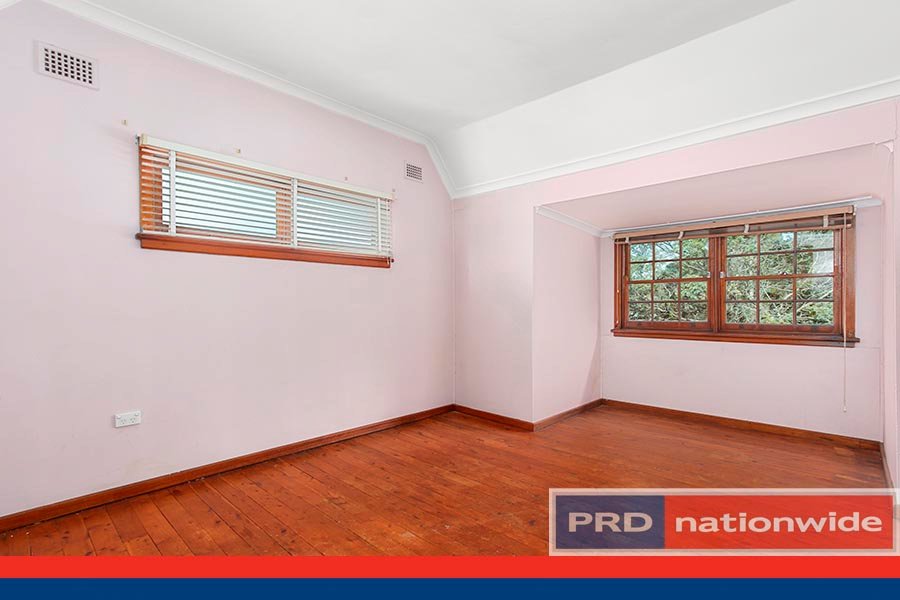 1 Diana Avenue ROSELANDS 9