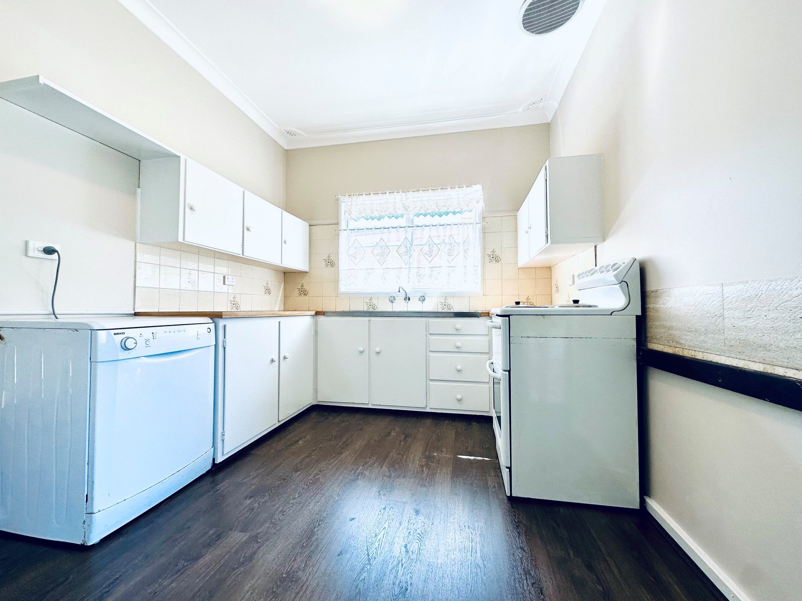 1 Diane Street TAMWORTH 7