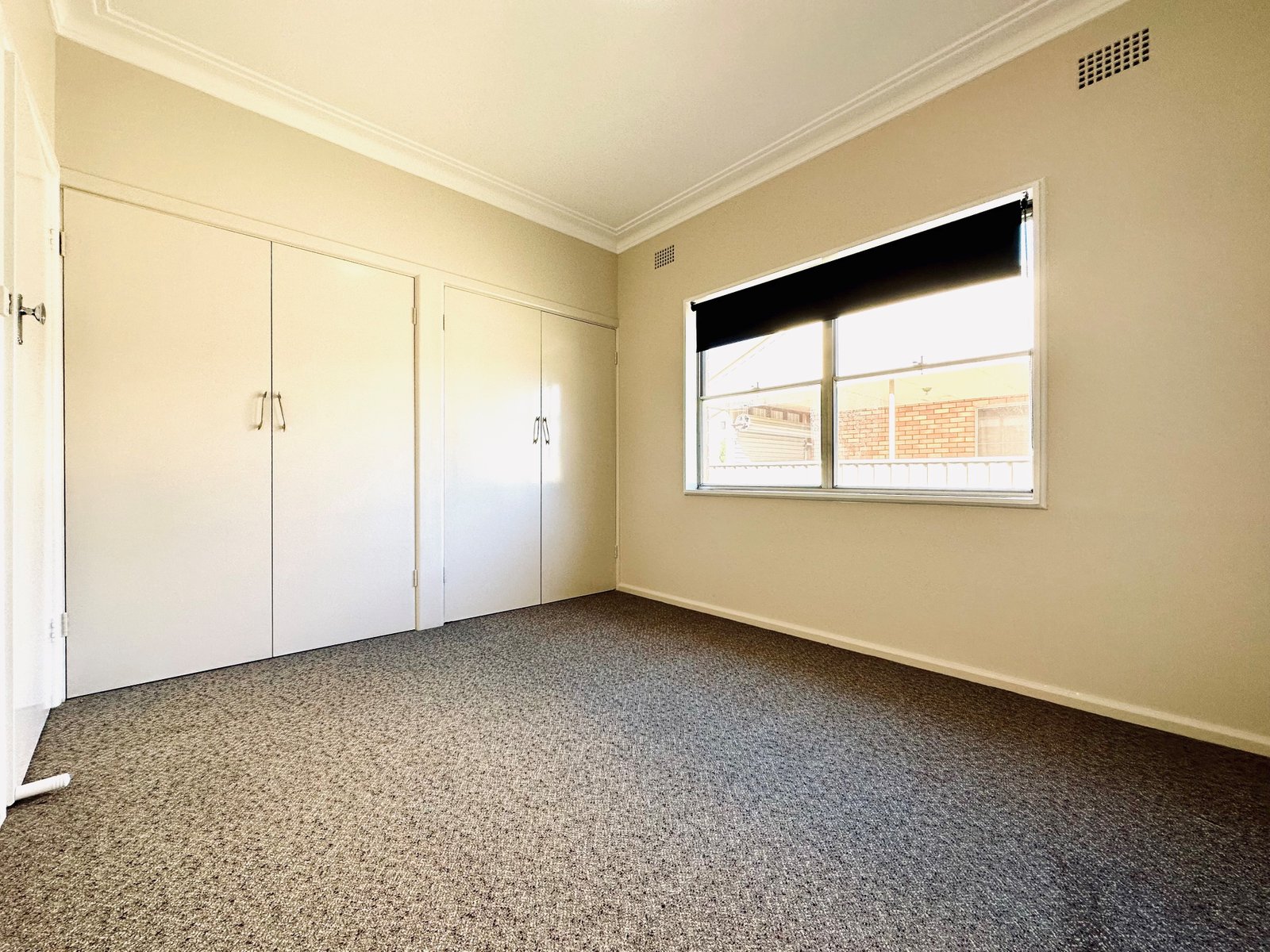 1 Diane Street TAMWORTH 10