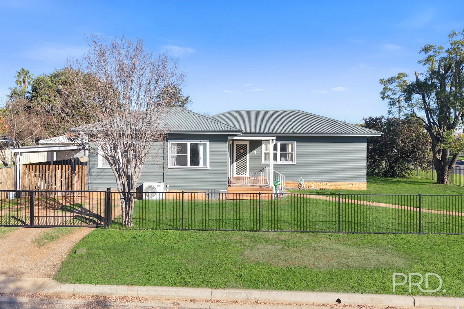 1 Donald Street TAMWORTH 1