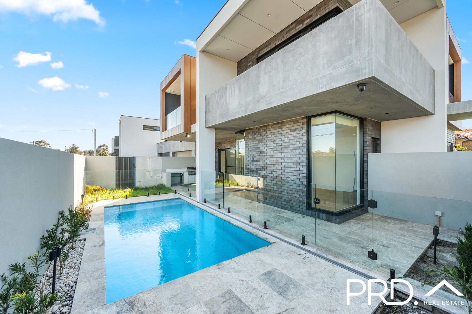 1 Doris Street PICNIC POINT 1