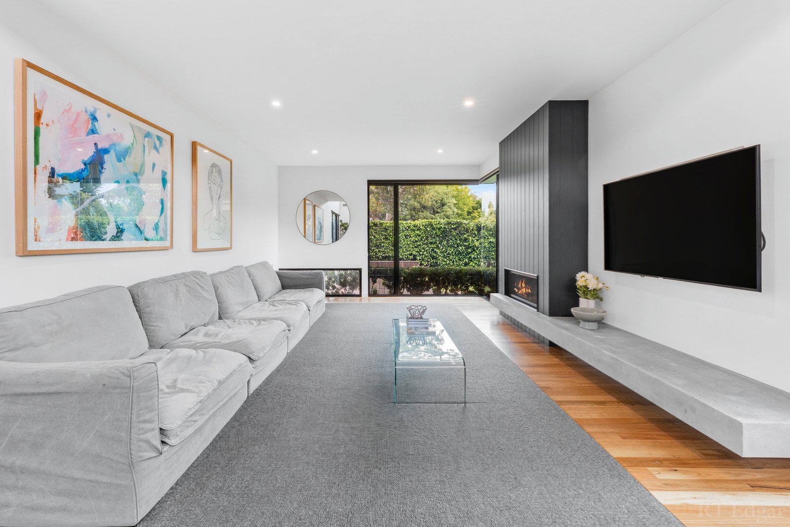 Real Estate and Property in 1 Douglas Court, Point Lonsdale, VIC