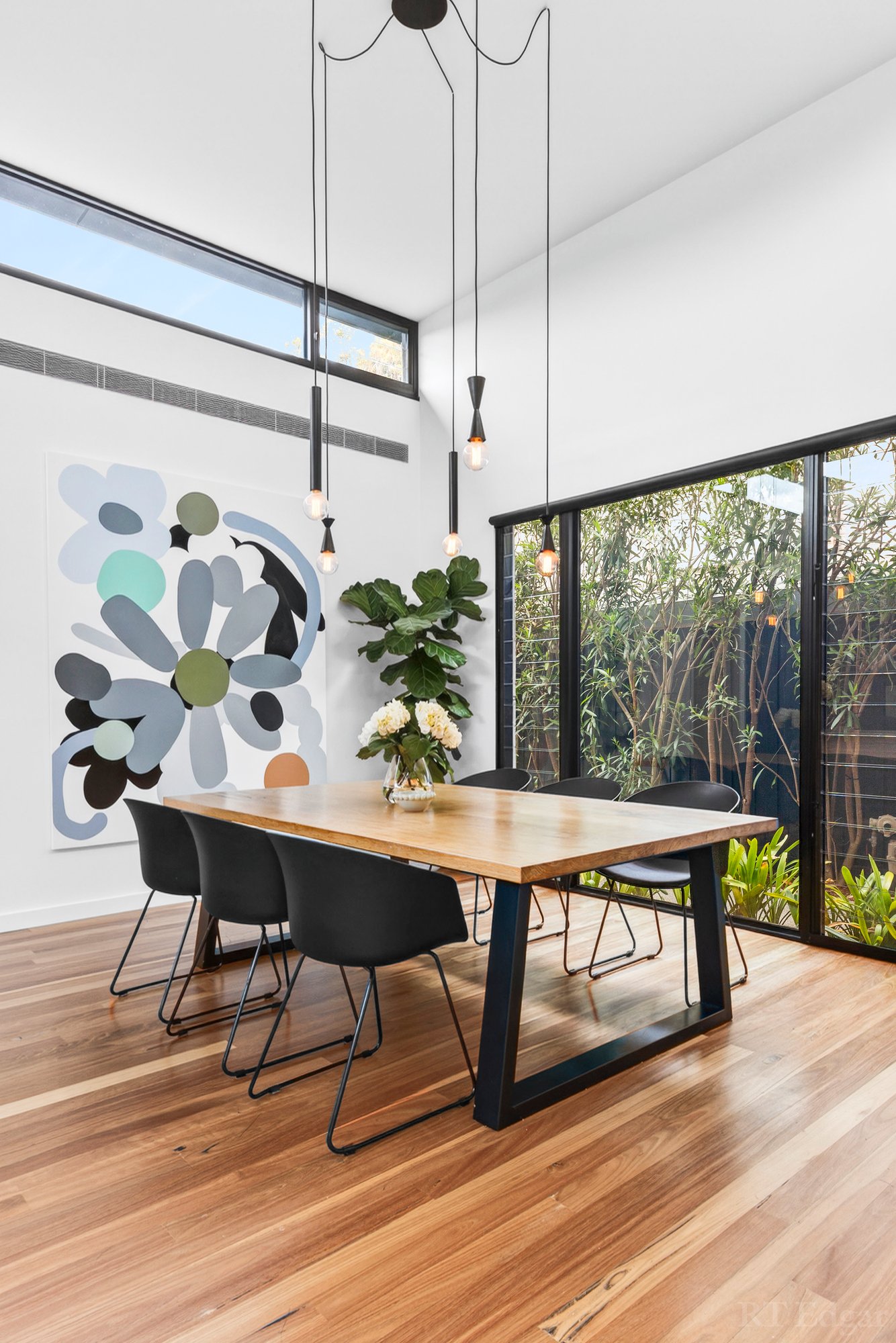 Real Estate and Property in 1 Douglas Court, Point Lonsdale, VIC