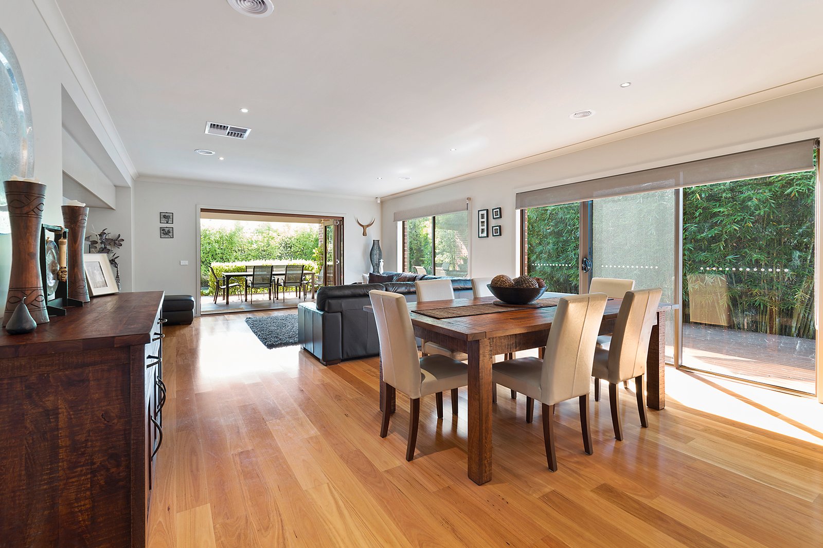 Gallery: 1 Dromana Avenue
