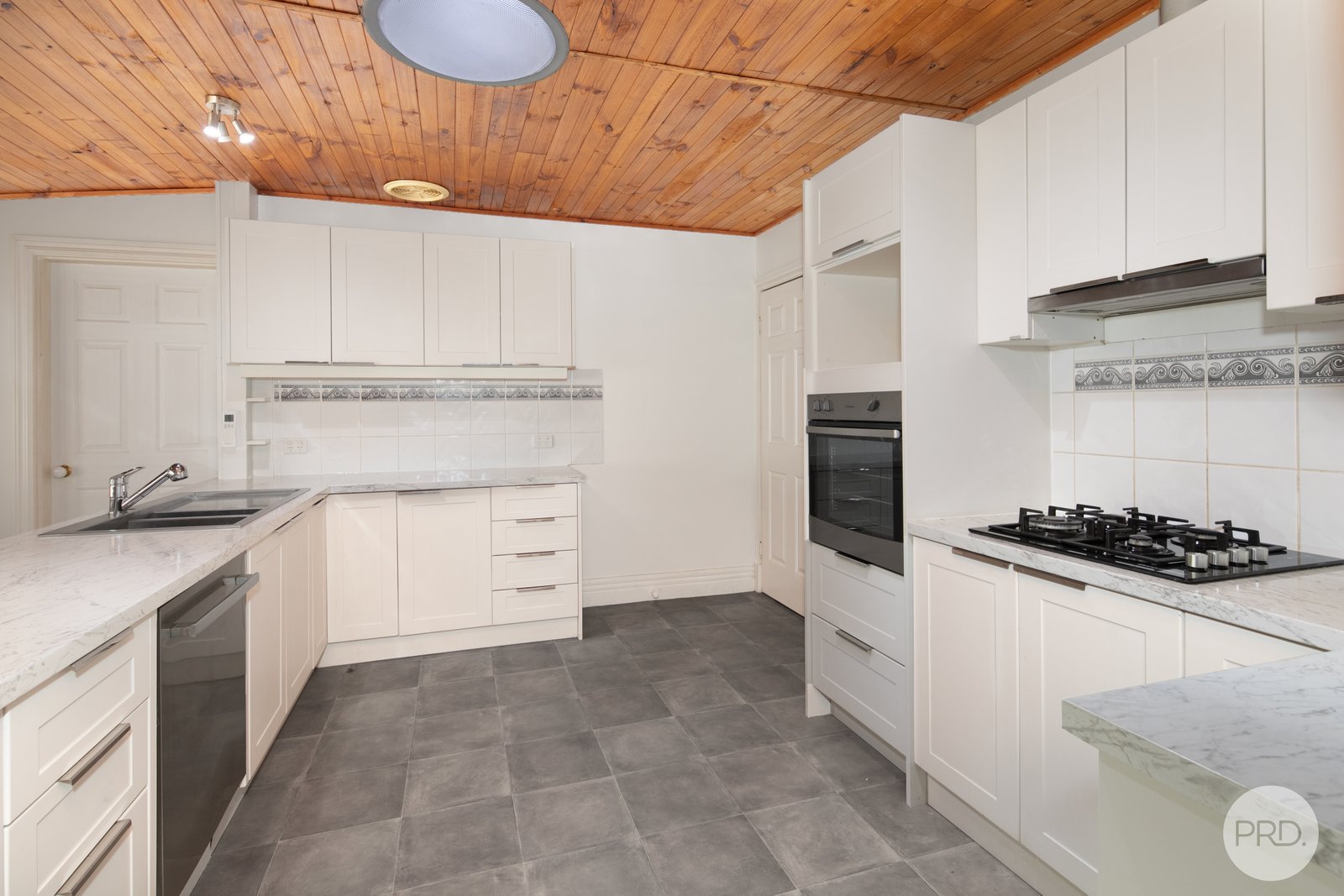 1 Drummond Street CRESWICK 2