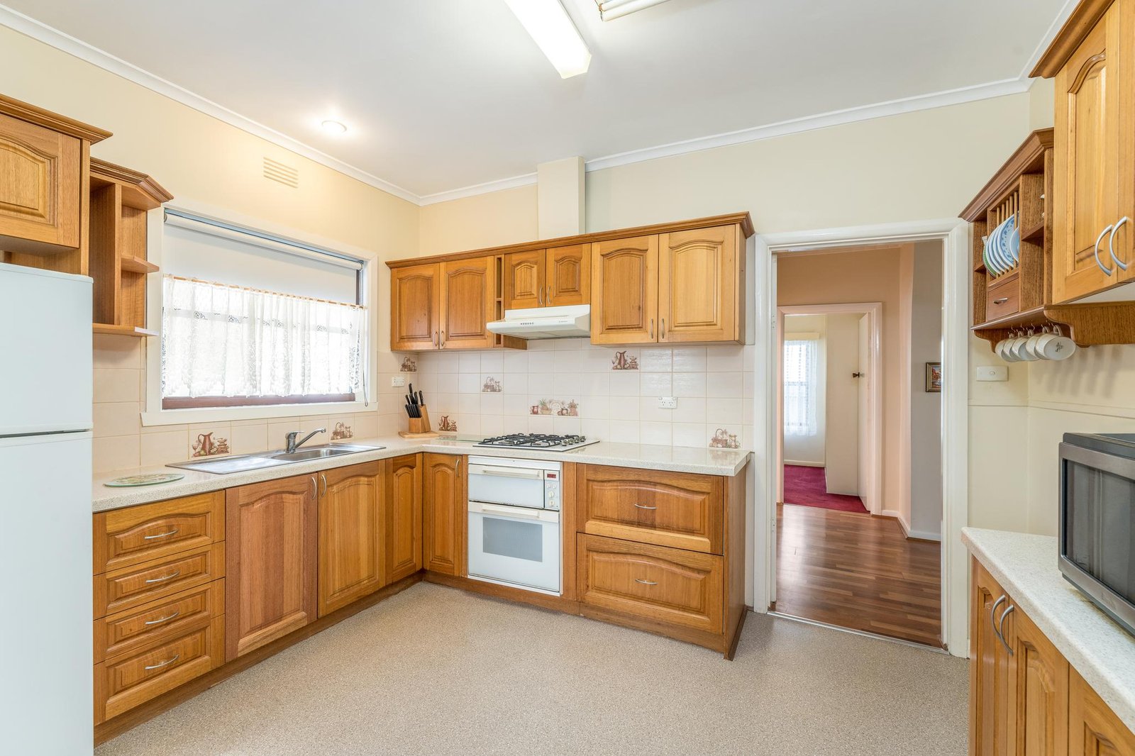 Gallery: 1 Drysdale Avenue