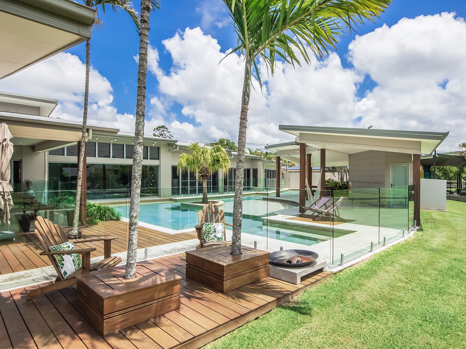 1 Dungogie Drive TALLEBUDGERA 28