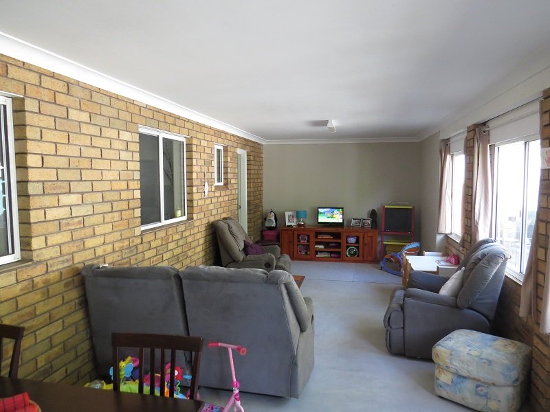 1 Dunmore Ave  ANNA BAY 17