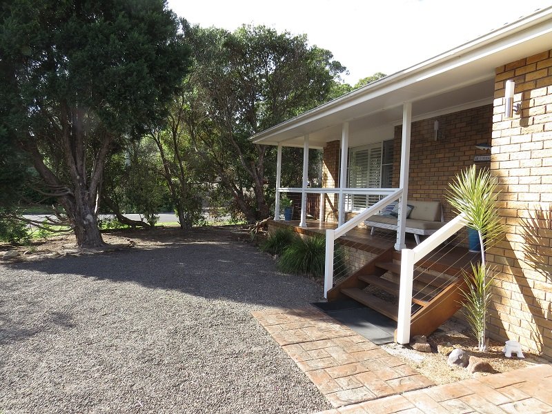 1 Dunmore Ave  ANNA BAY 19