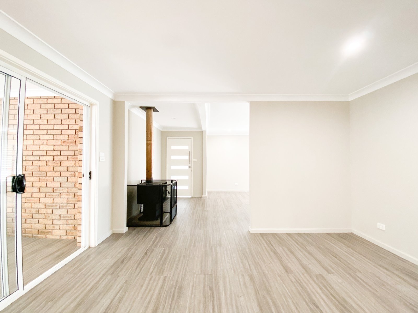 1 Dunmore Avenue ANNA BAY 8