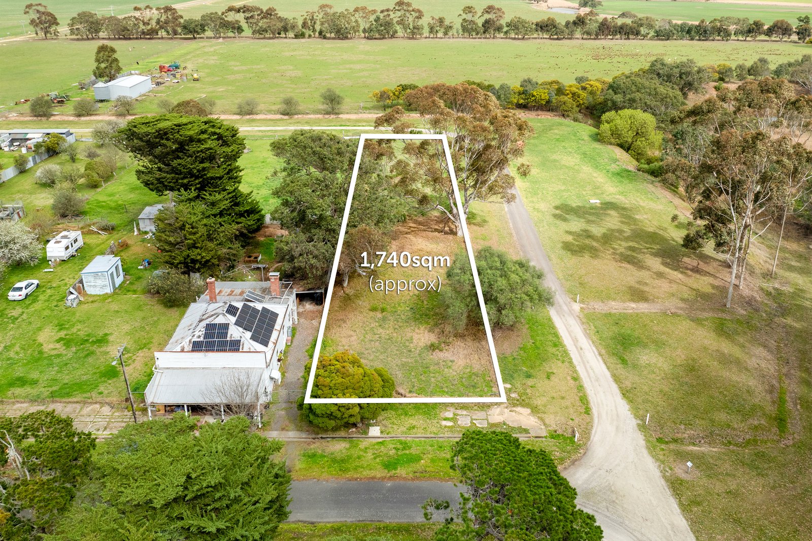 Photos: 1 Duverney Street