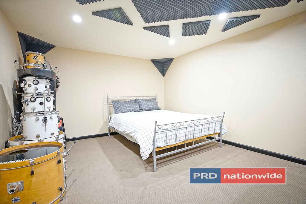 1 Edward Street KINGSWOOD 13