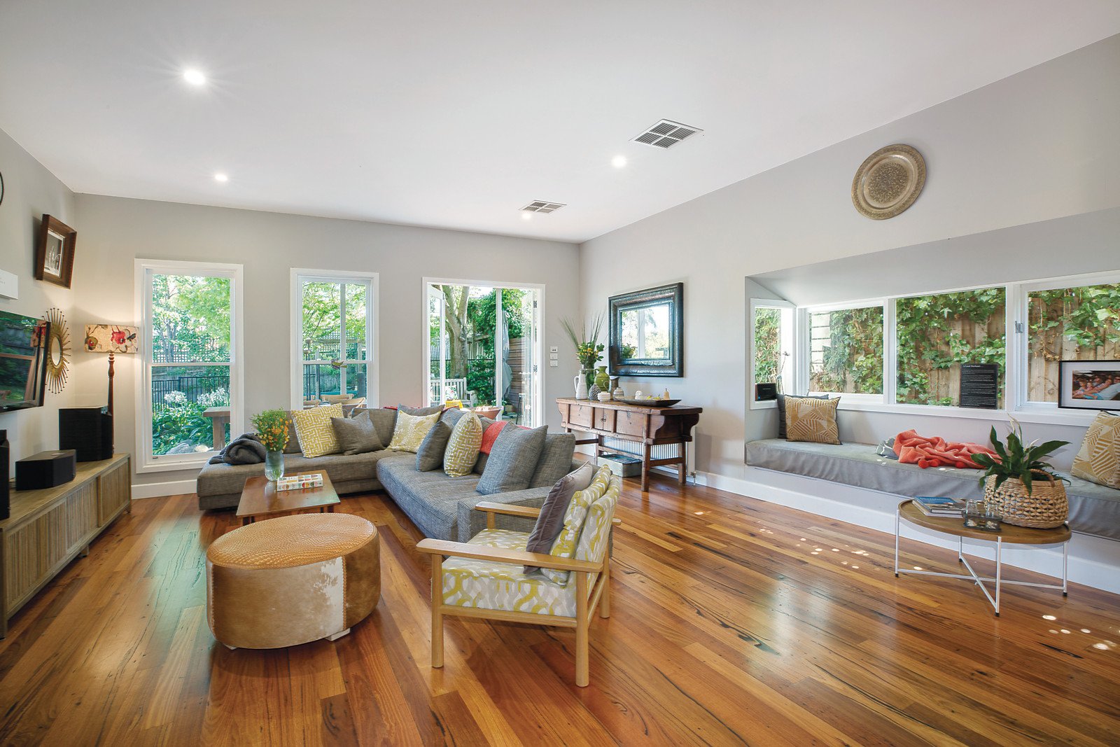 1 Elaroo Avenue, Camberwell, VIC