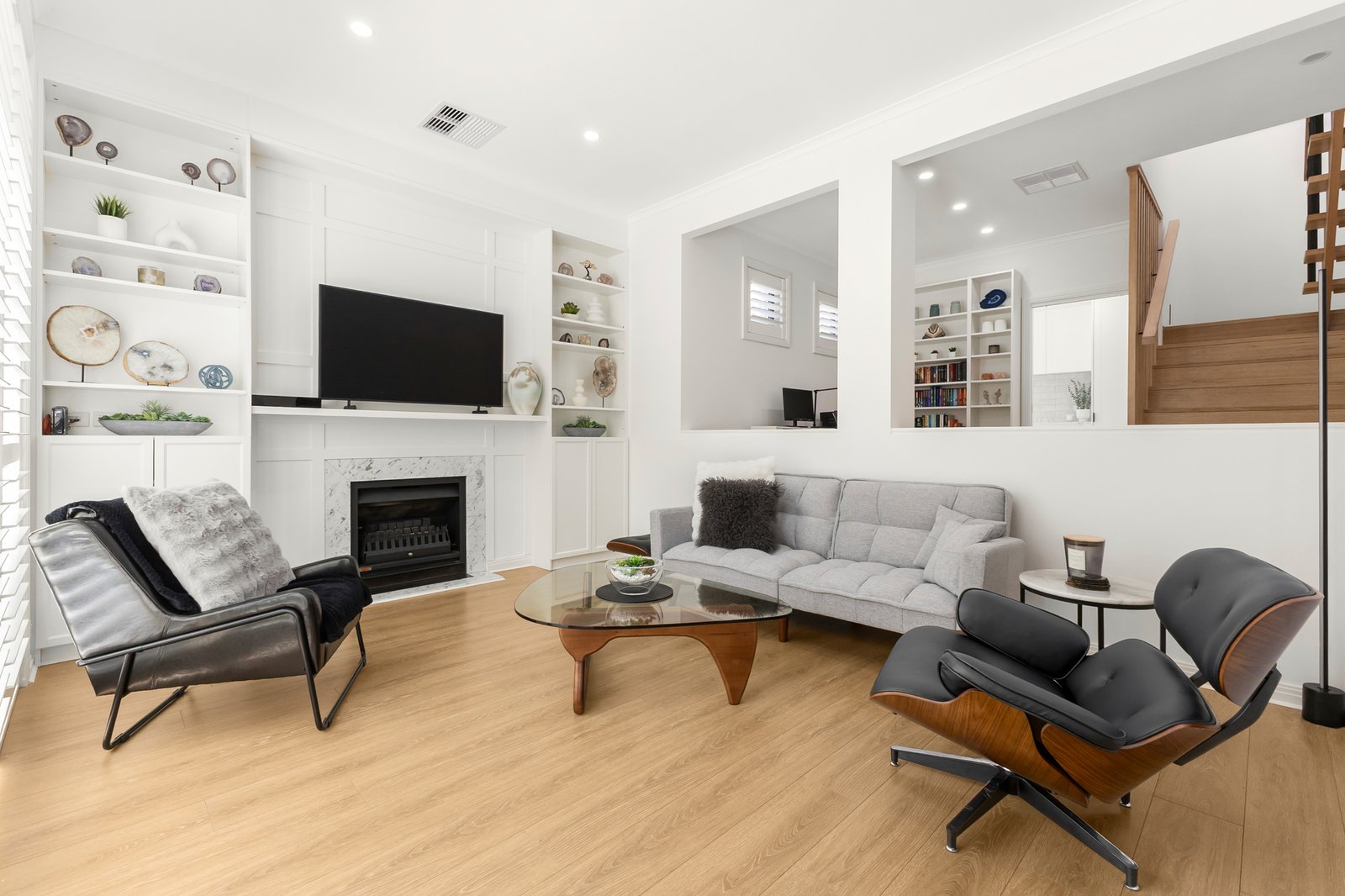 Gallery: 1 Ellinis Mews
