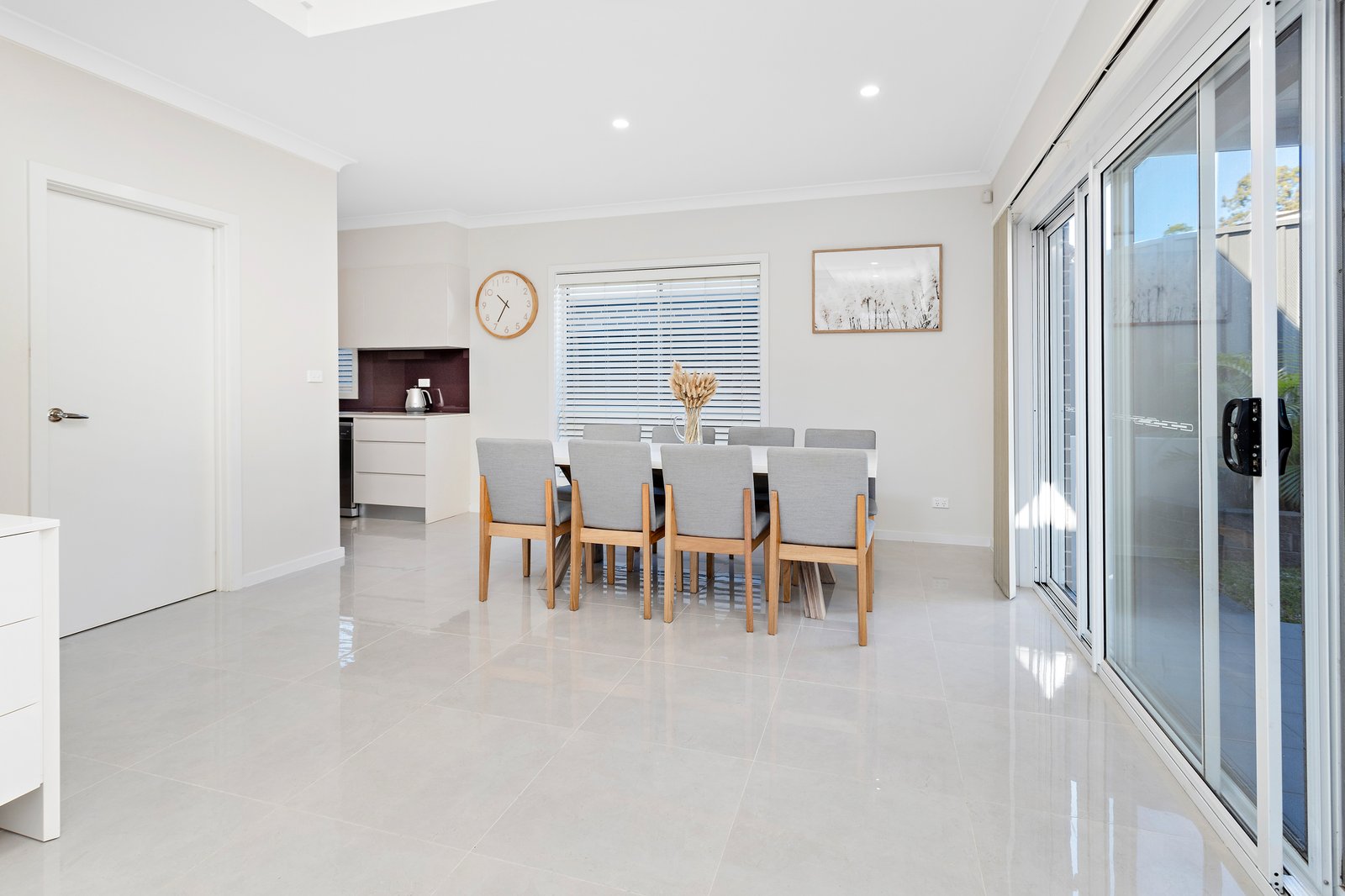 1 Emerson Road DAPTO 4