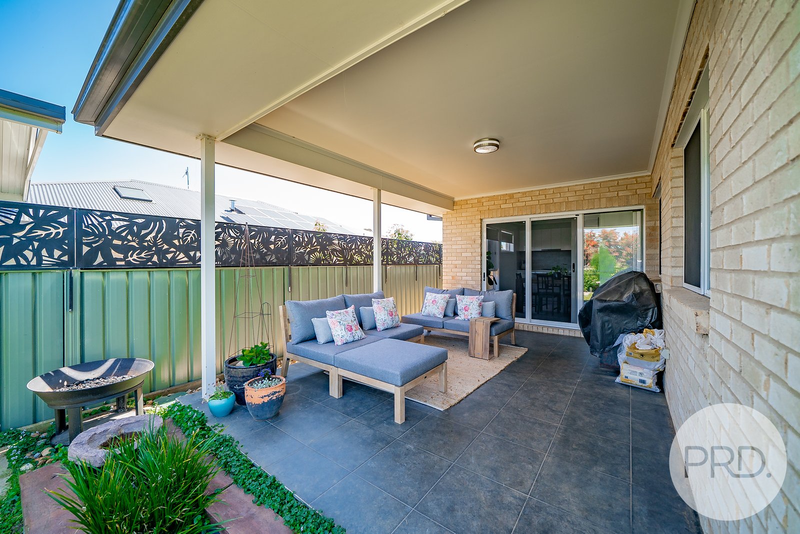 1 Eucalypt Street FOREST HILL 15