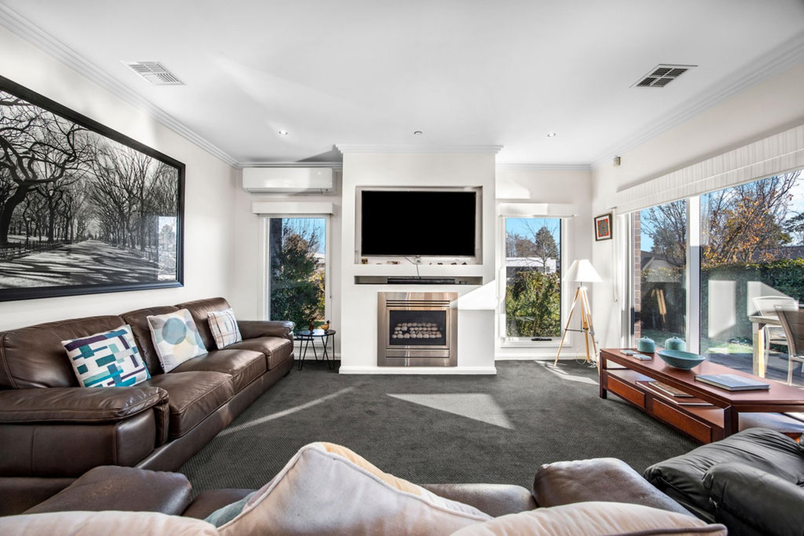 Gallery: 1 Evergreen Drive