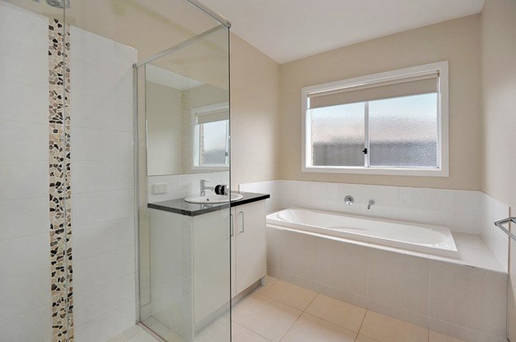 Gallery: 1 Exmoor Court