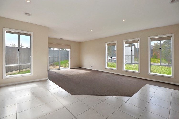Gallery: 1 Exmoor Court