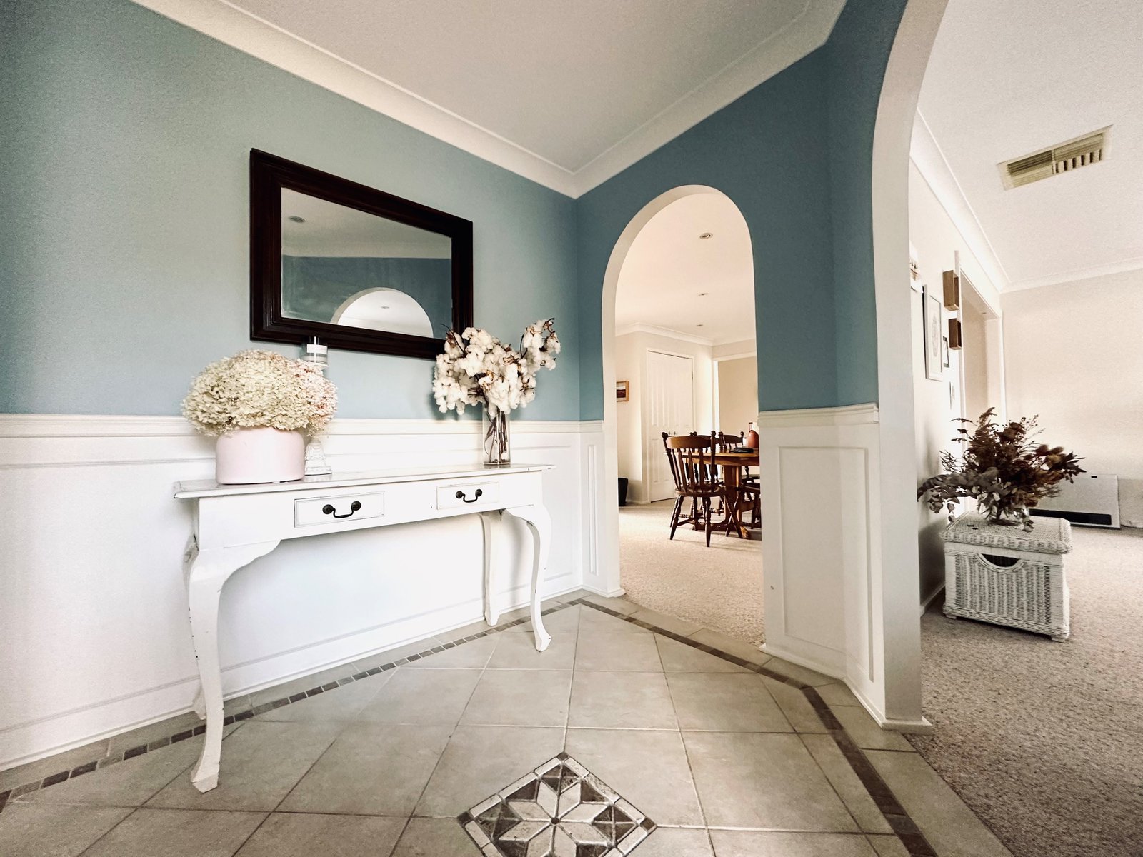 1 Fiona Street TAMWORTH 4