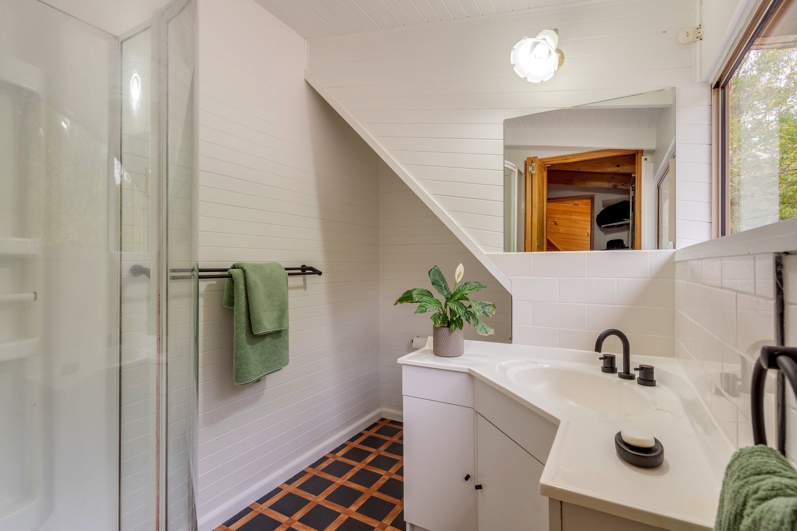 Real Estate and Property in 1 Fitzgerald Road, Bullengarook, VIC