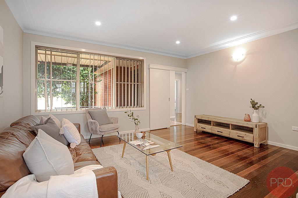 1 Floral Close TENAMBIT 2