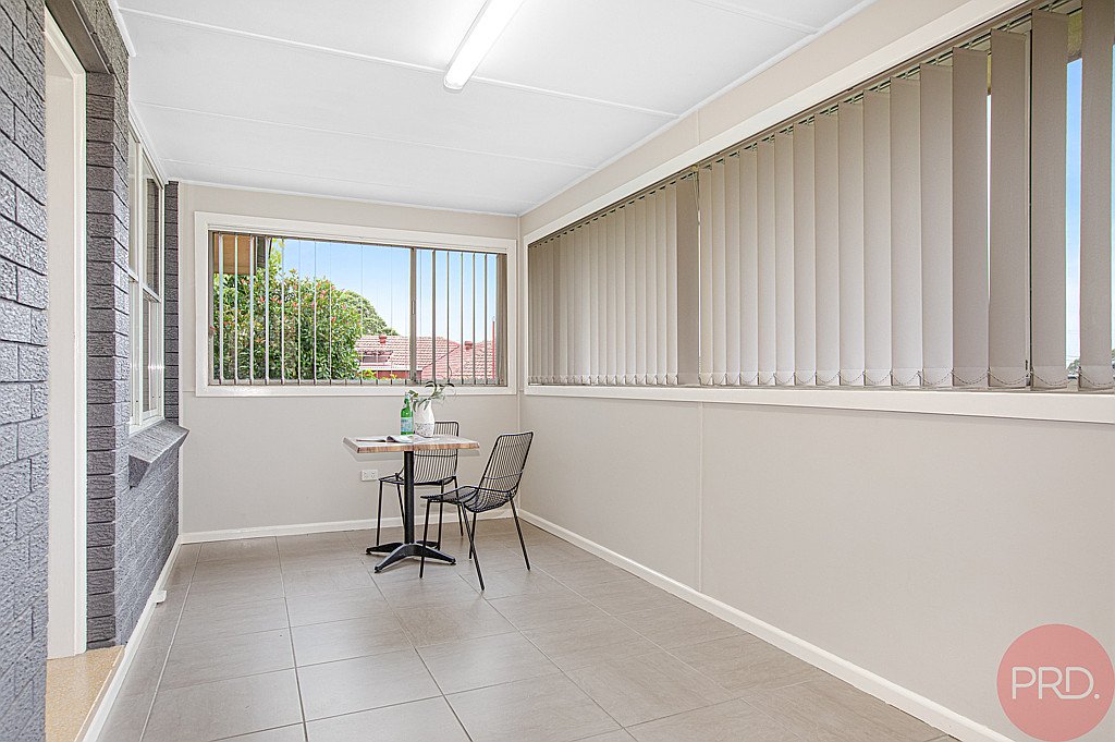 1 Floral Close TENAMBIT 13