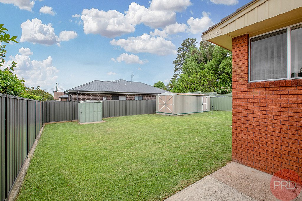 1 Floral Close TENAMBIT 16