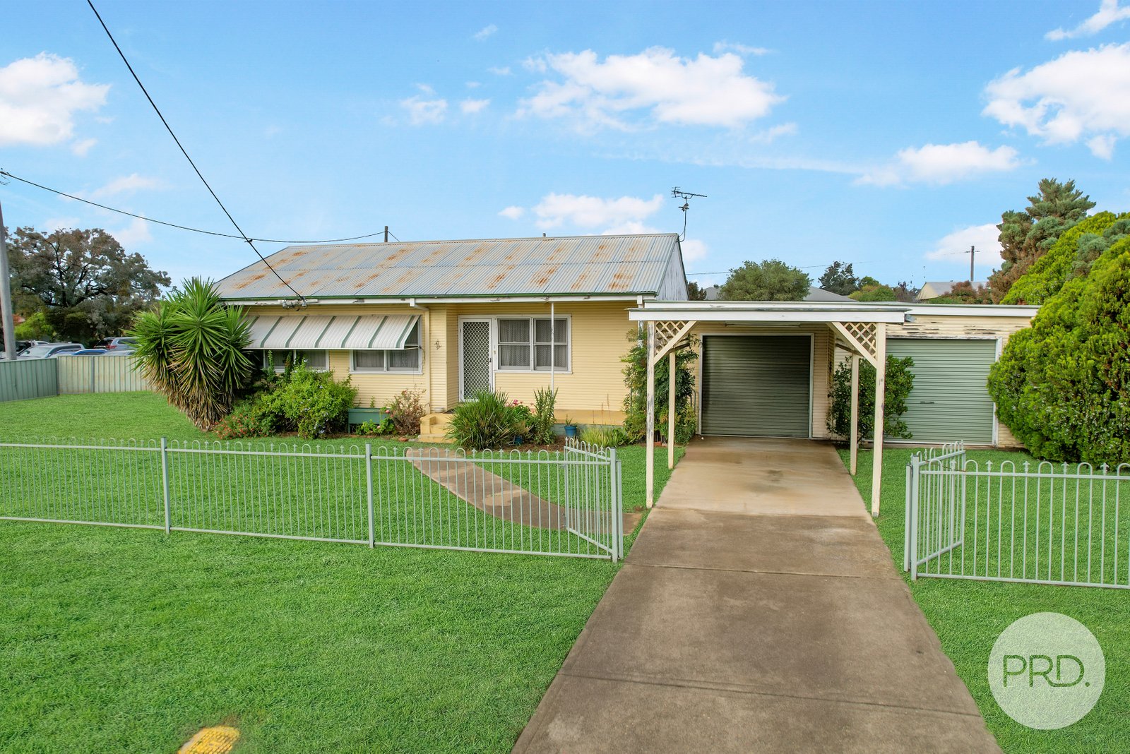 1 Flynn Street TAMWORTH 1